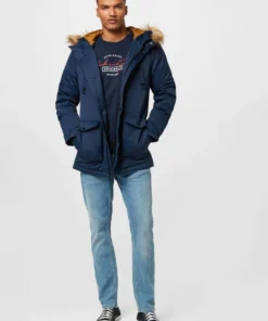 Blend Winterjassen Winterjas Heren Enziaan -Aanbiedingen Koud Stijl Winkel 0f03fc7ad603a43641056b56ffc96580 scaled