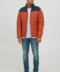 Blend Donsjassen Tussenjas Kaleo Heren Rood -Aanbiedingen Koud Stijl Winkel 3e7b676d013d3fcd986367f226ca09b2 scaled