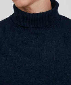 Blend Coltruien Trui Heren Donkerblauw -Aanbiedingen Koud Stijl Winkel 442825766e5ea62e8576c7baafc533f9 scaled