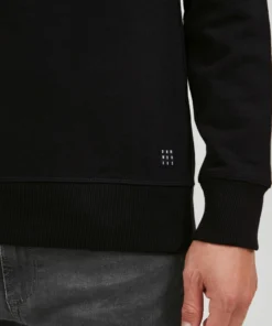 Blend Sweatshirts Sweatshirt Oskari Heren Zwart -Aanbiedingen Koud Stijl Winkel 525e9f10c56debe93535a2a13ded4766 scaled