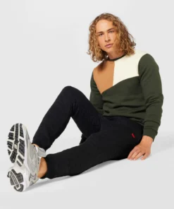 Blend Sweatshirts Sweatshirt Heren Kaki -Aanbiedingen Koud Stijl Winkel a193aa9849e93fc26ce32fc0128fecf6 scaled