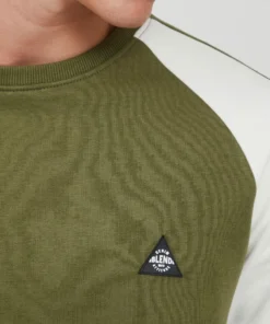 Blend Sweatshirts Sweatshirt NEVILLE Heren Groen -Aanbiedingen Koud Stijl Winkel a3c64963dbfcdd456dba25a4db07e9e3 scaled