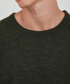 Blend Crewneck Truien Trui Heren Donkergroen -Aanbiedingen Koud Stijl Winkel a8ada51cf9255c48e3818068f0f71021 scaled