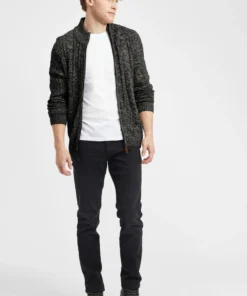 Blend Vesten Gebreid Vest Zoltem Heren Antraciet -Aanbiedingen Koud Stijl Winkel ca2458e405c2006d0b1905a9e8dc1e49 scaled