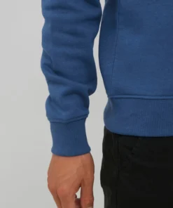 Blend Hoodies Trui NEVIO Heren Blauw 13 Blend Hoodies Trui NEVIO Heren Blauw -Aanbiedingen Koud Stijl Winkel f1439d0c442646bef263db8254b32a2e scaled